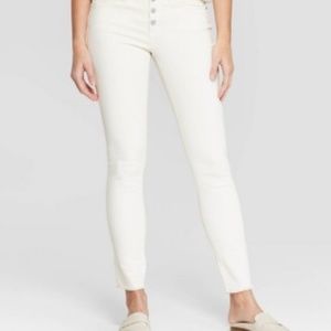 White Universal Thread Button Fly Jeans
